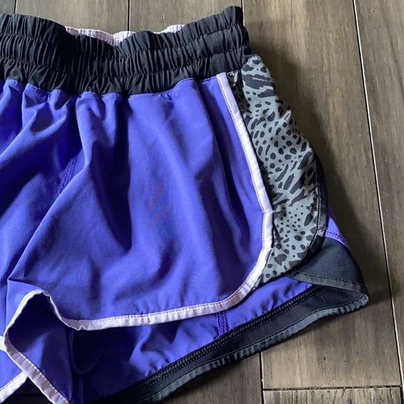 Lululemon super squad short - Picture 4 of 17